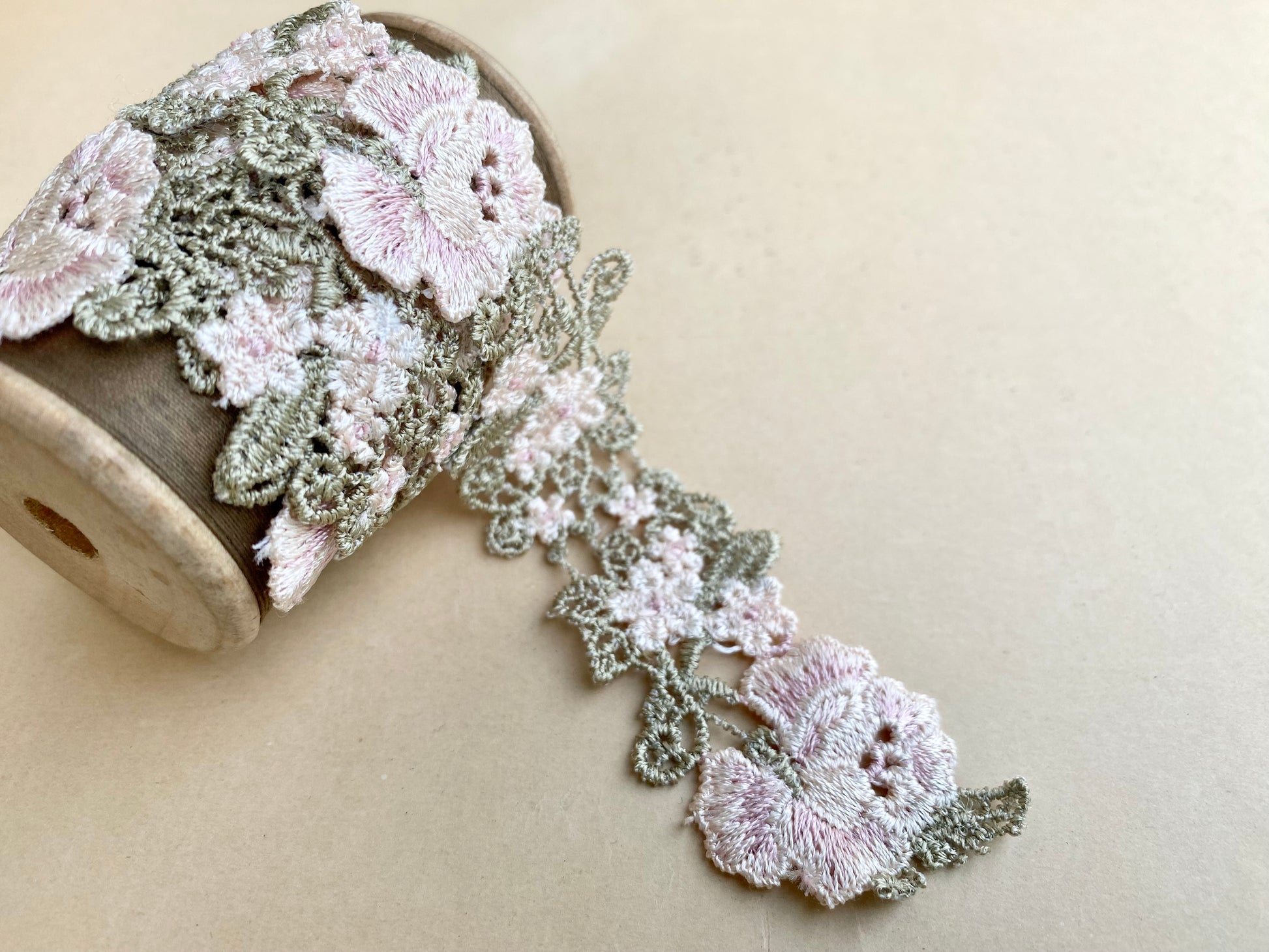 Delicate Vintage cotton lace. Pale Pink. – Miss Rose Sister Violet