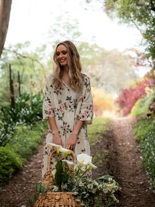 Stella floral dress. Cream Rose