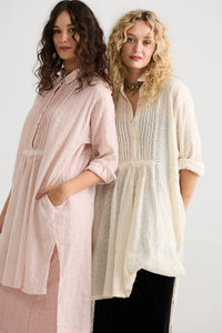 Prairie long cotton lace shirt. Coconut