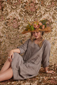 Primavera Linen dress. Taupe. Long-sleeved