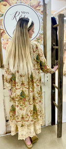 Annabelle shirt. Antique Vase of Flowers