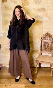 Teddie linen shirt.  Ebony