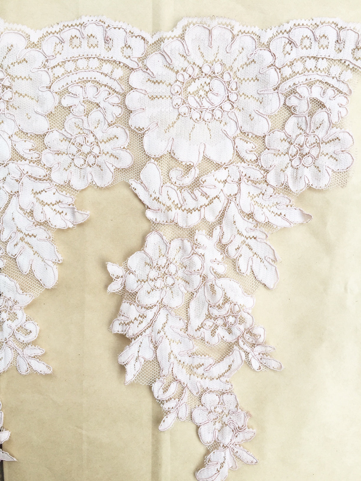 Delicate Vintage cotton lace. Pale Pink. – Miss Rose Sister Violet