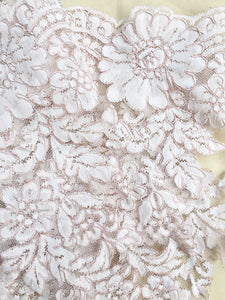 scalloped corded lace. marie antoinette pink