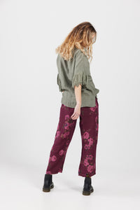 Eva Floral linen pants. Bordeaux