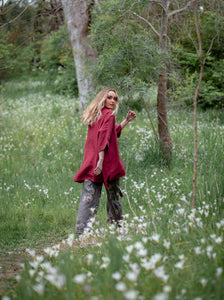 Teddie Linen Shirt. Berry