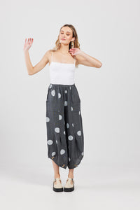 Lulu linen pants. Polka dot charcoal.