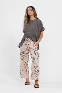 Eva floral linen pants. Pale Pink